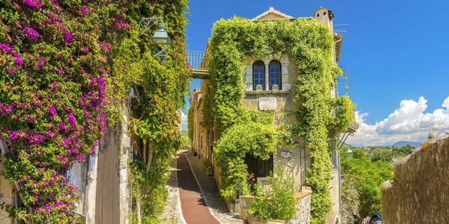 From Nice: Cannes, Saint Paul de Vence and Wine Tasting - Cannes offers glamour, but not much depth