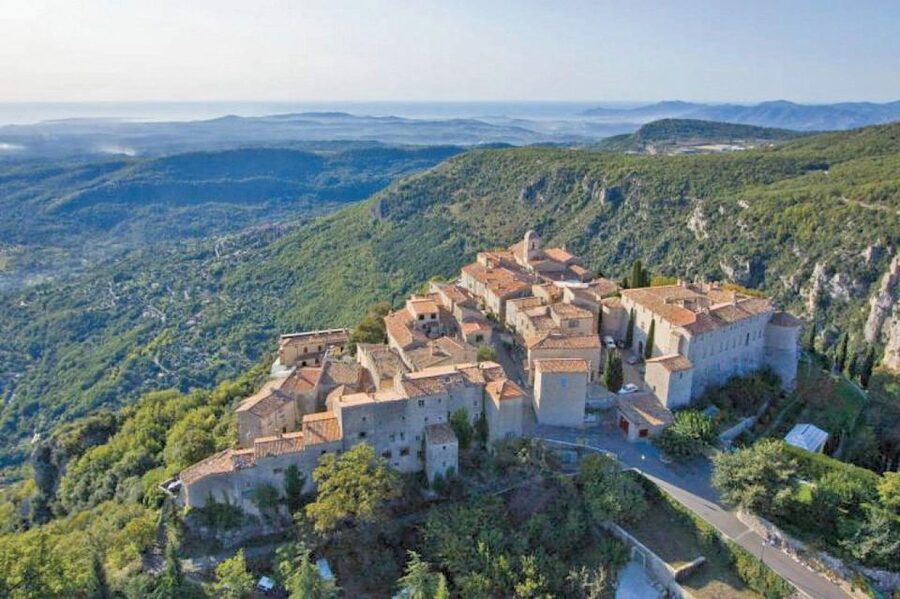 From Nice : Gourdon, St-Paul de Vence, Tourettes & Grasse - Tourrettes-sur-Loup and its violet connection