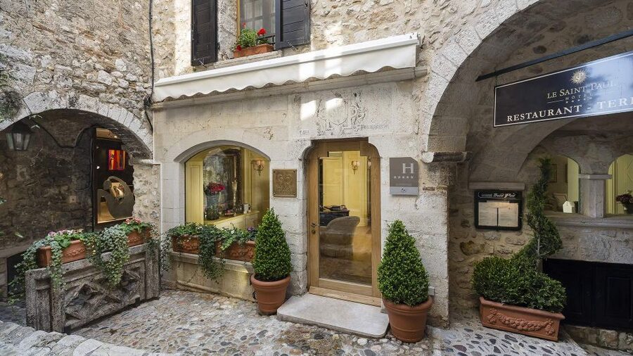 From Nice: Jewels of Provence Full-Day Tour with Transfers - Antibes, from market stalls to Billionaire’s Pier