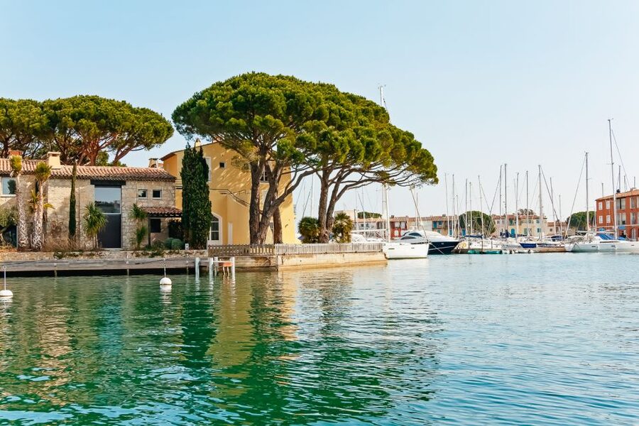 From Nice: Saint-Tropez and Port Grimaud Day Tour - The return along the Littoral