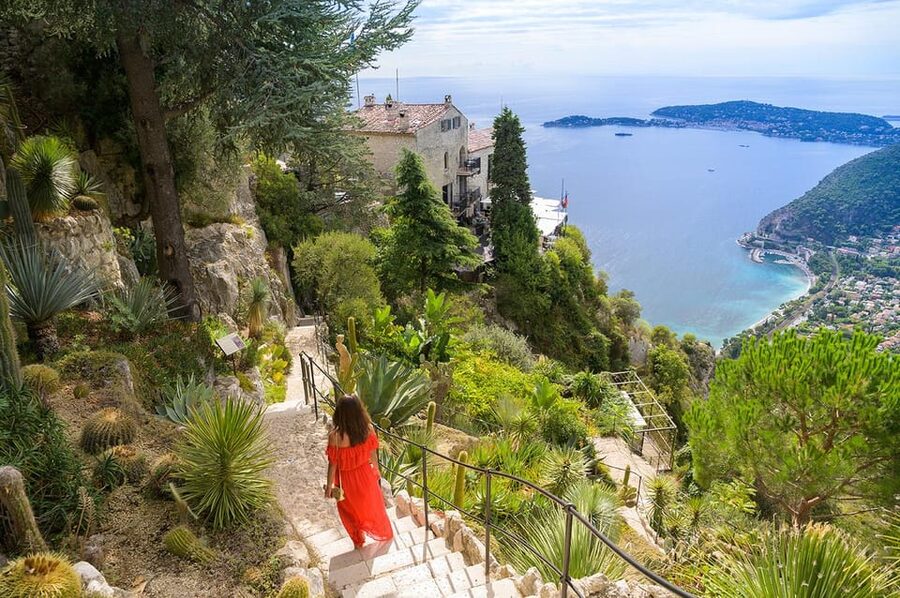 From Nice: The Best of the French Riviera Full Day Tour - The guide can make or break a packed day