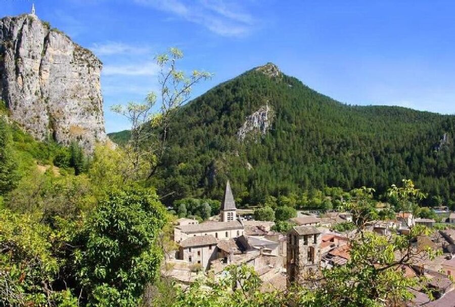 From Nice: Verdon Gorge Full-Day Tour - Who should book this day trip?