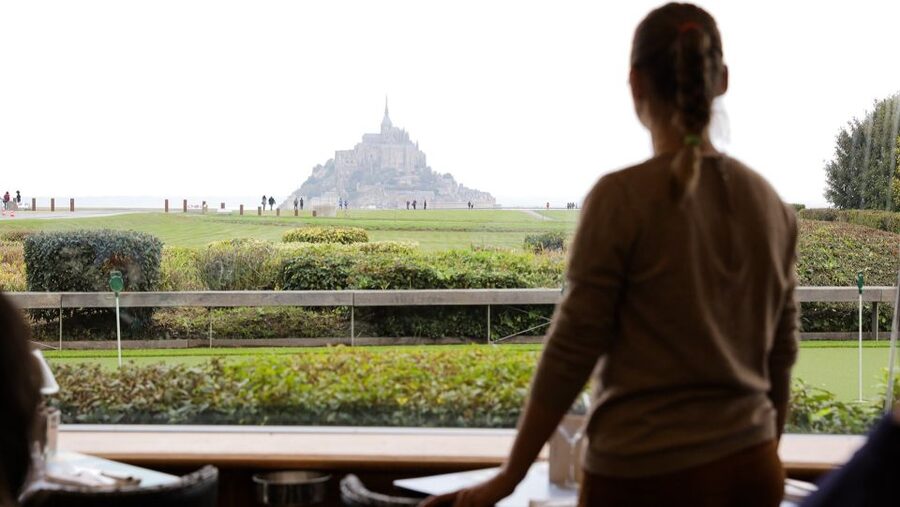 From Paris: 2-Day Normandy & Brittany Tour - Arromanches and the road to Caen