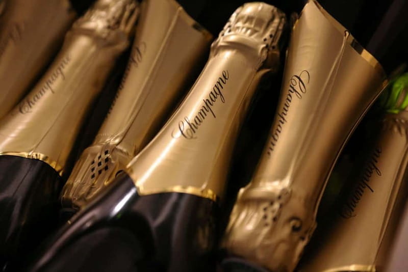 From Paris: Champagne Day Trip with 7 Tastings and Lunch - The family estate: a closer look at small-batch Champagne