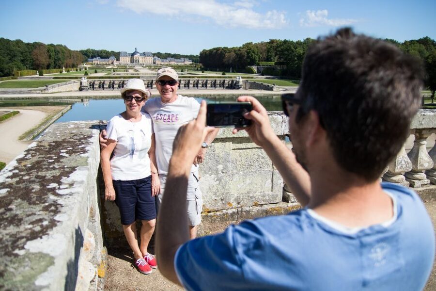 From Paris: Chateau de Fontainebleau & Vaux-Le-Vicomte Tour - Who should book this day trip