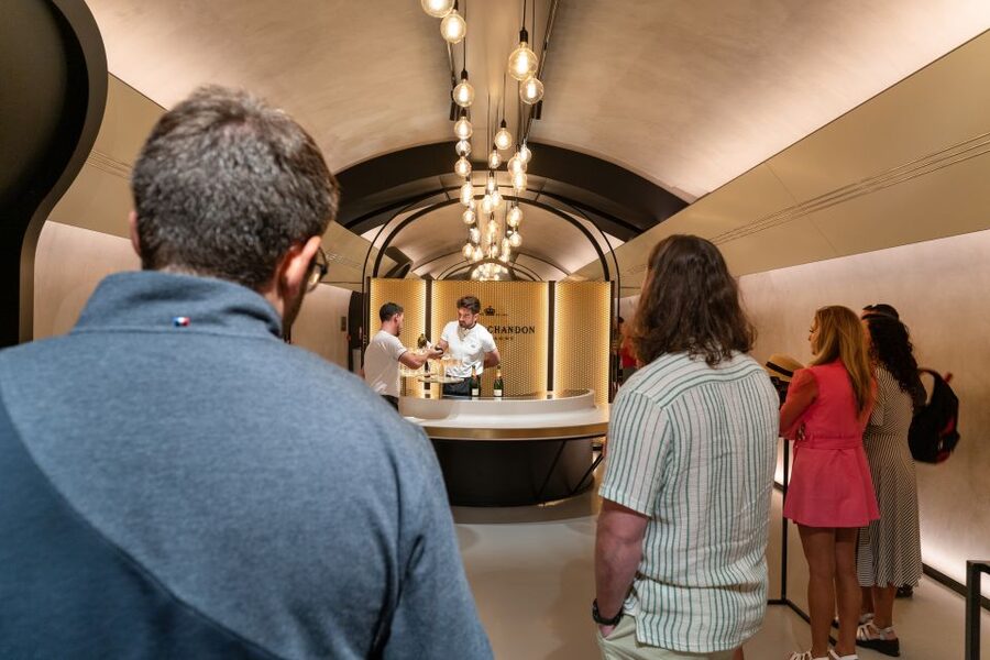 From Paris: Day Trip to Champagne with 8 Tastings & Lunch - Key Details That Shape the Day