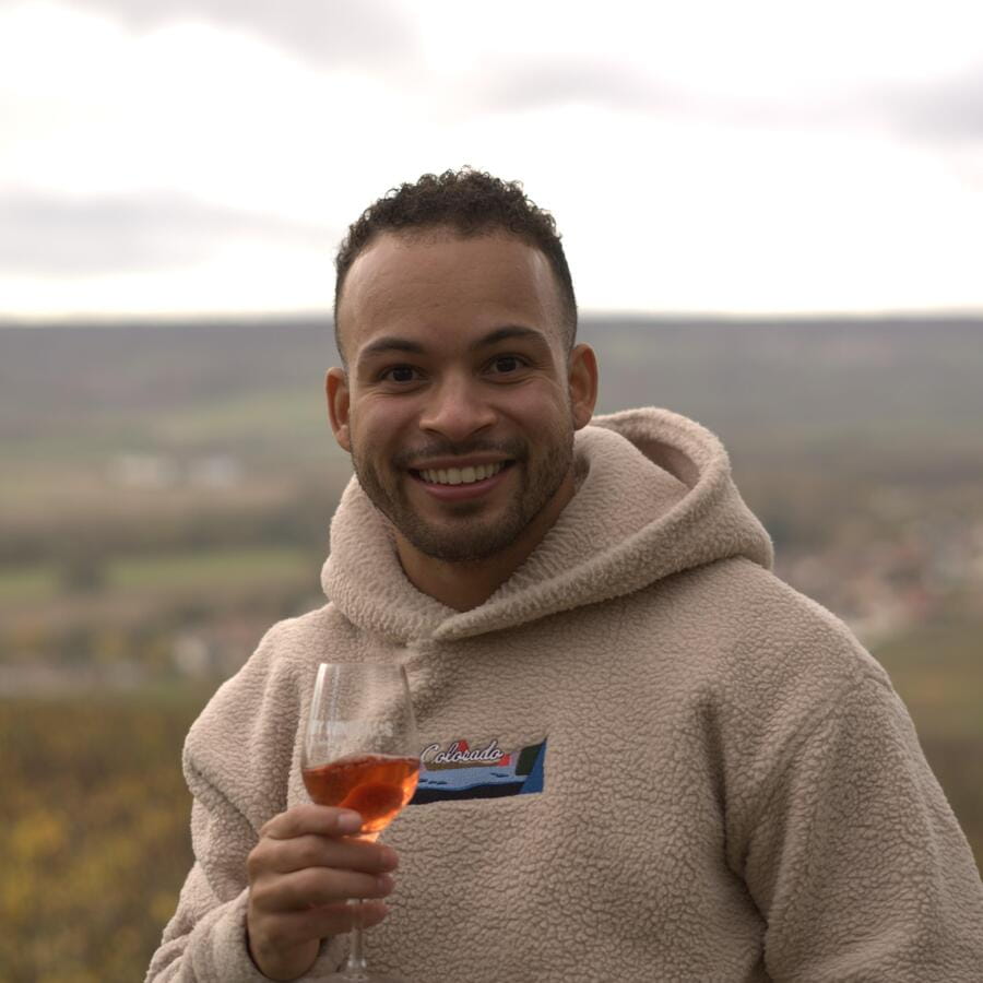 From Paris: Day Trip to Champagne with 8 Tastings & Lunch - The Early Run from Paris to Champagne