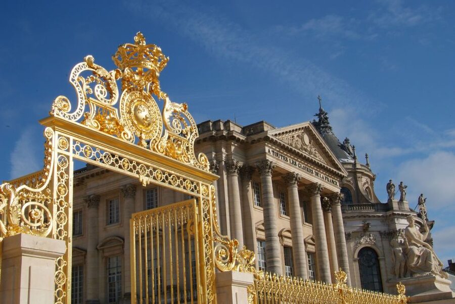 From Paris: Full-Day Guided Tour of Versailles - Lunch, timing, and the seven-hour limit