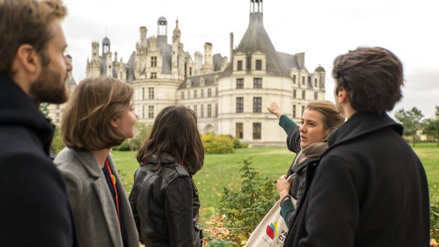 From Paris: Full-Day Loire Valley Chateaux Tour - Key points before you book