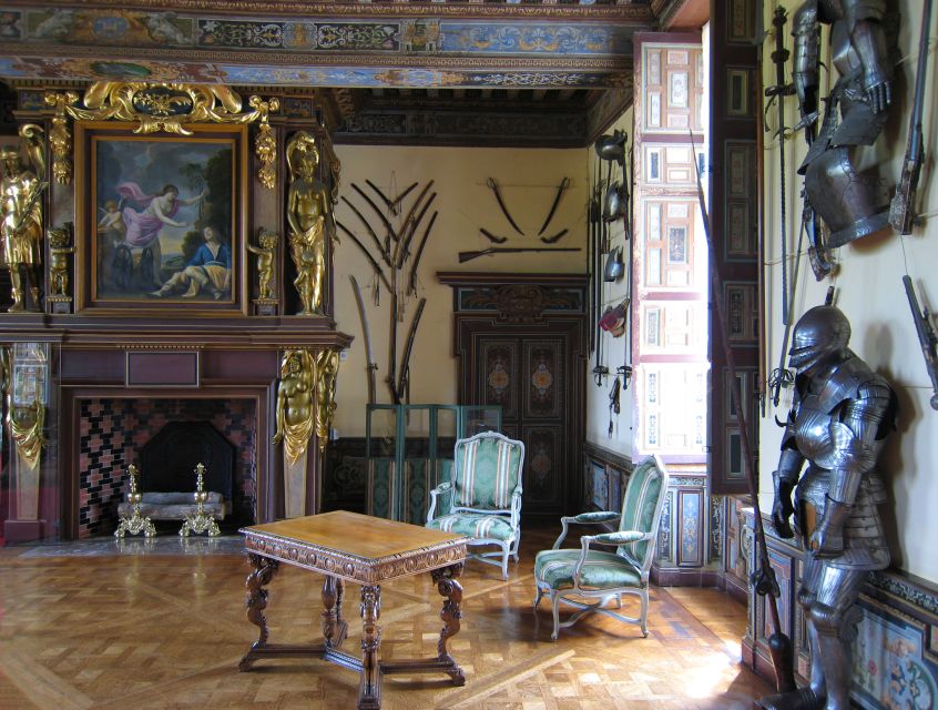 From Paris: Loire Valley Castles Tour with Hotel Transfers - Cheverny: polished rooms and a quieter mood