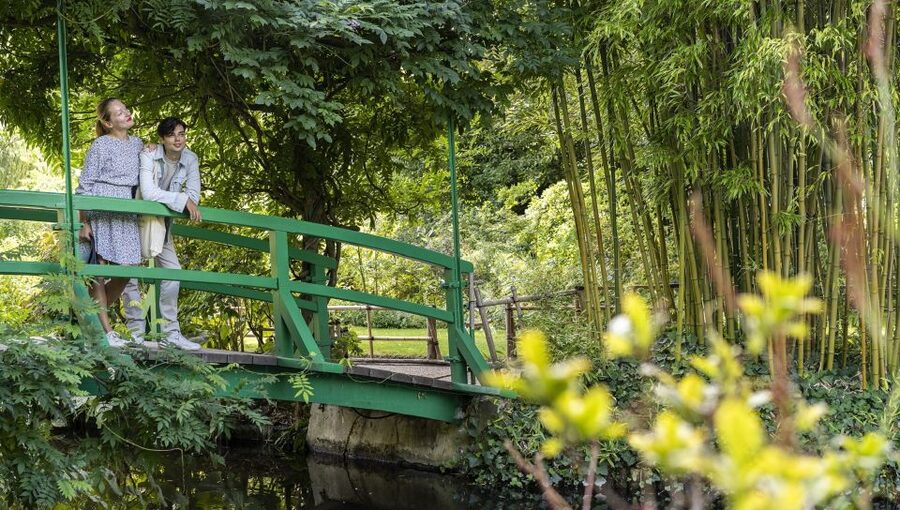 From Paris: Monet Impressionism Tour to Giverny by Minibus - Key points at a glance