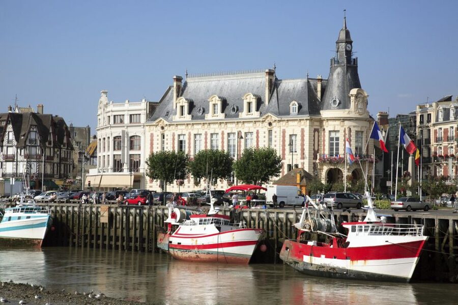 From Paris: Normandy D-Day Beaches Day Trip - Price, comfort, and what the $199 covers