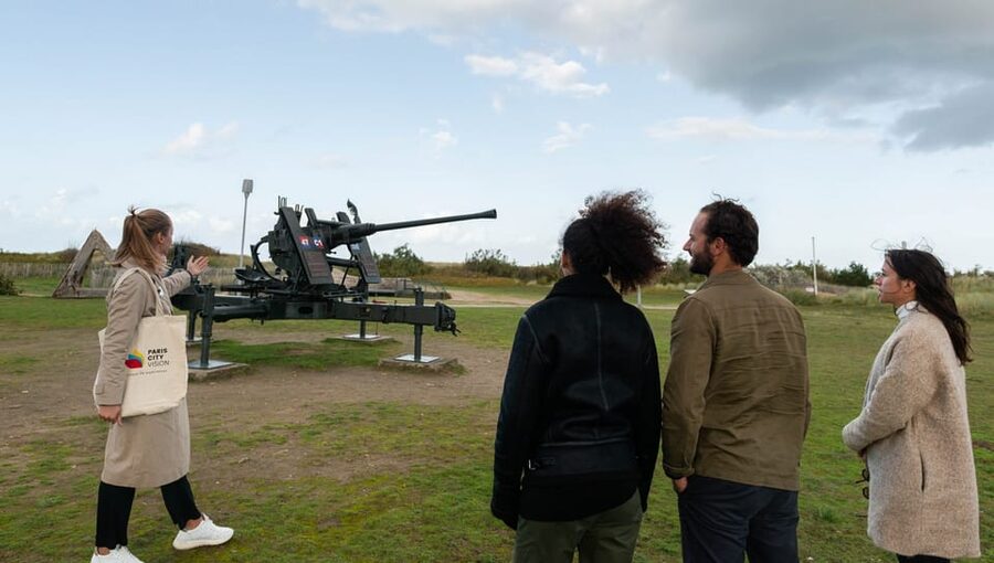 From Paris: Normandy D-Day Beaches Day Trip with Lunch - Arromanches and the Mulberry Harbour