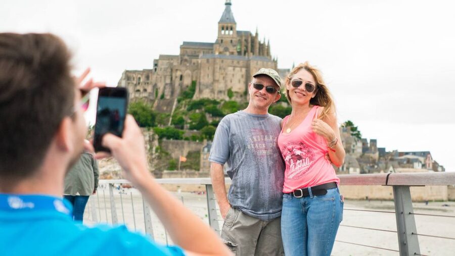 From Paris: Small-Group Mont St Michel Tour & Cider Tasting - A short pause at Avranches