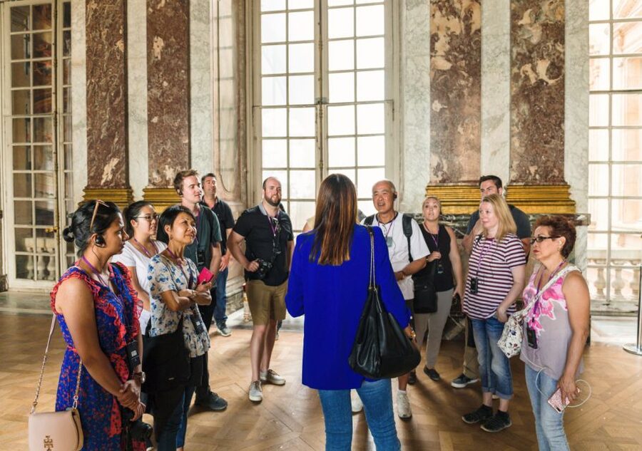 From Paris: Versailles Palace and Gardens Guided Day Trip - The 1:45 PM King’s Private Apartments option