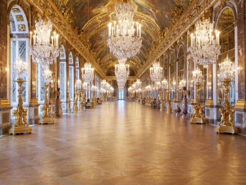 From Paris: Versailles Palace and Gardens with Transfer - The palace rooms and court life