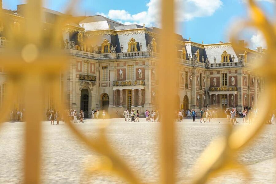 From Paris: Versailles Palace & Gardens with Transportation - Key points to know before booking