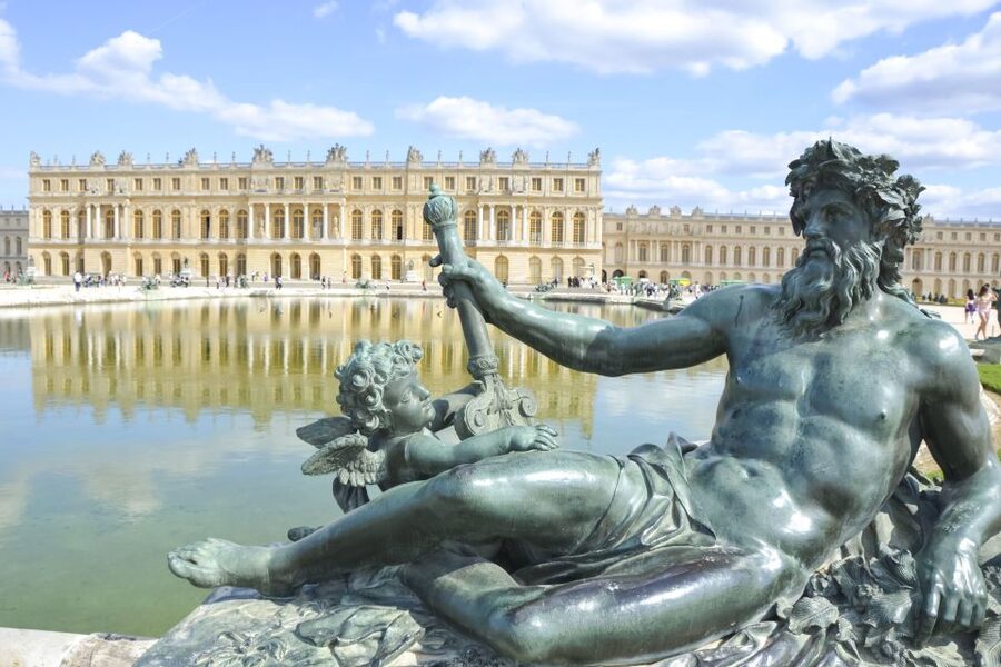 From Paris: Versailles Palace Self Guided & Gardens tickets - Entering the palace with skip-the-line access