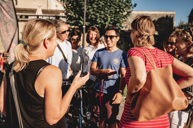 From Saint-Emilion : Electric Bike Day Tour with Wine Tastings and Picnic Lunch - Château La Croizille and the second tasting