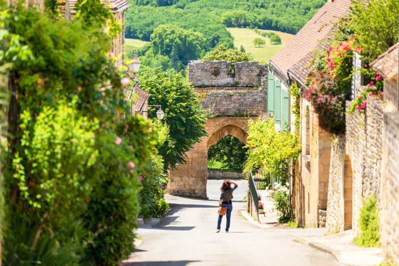 From Sarlat: Beynac & Domme Tour & Dordogne Boat Ride - Key points to know before booking