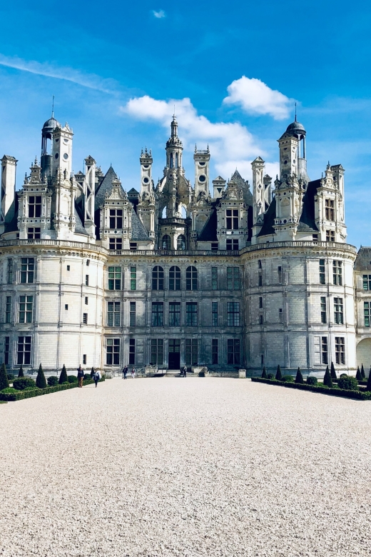 From Tours: Chenonceau and Chambord Castles Guided Tour - Why these two Loire Valley castles work well together