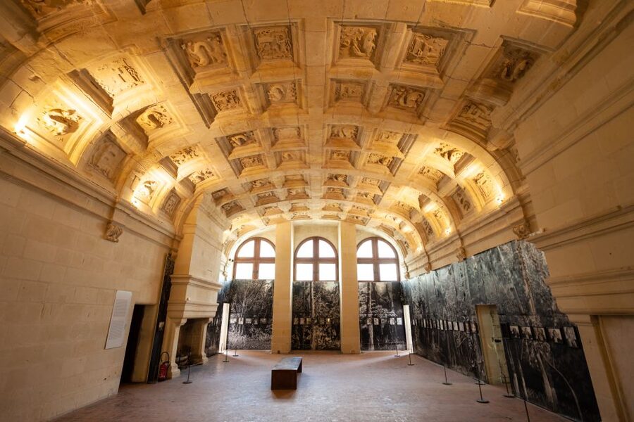 From Tours: Chenonceau and Chambord Castles Guided Tour - The return to Tours and the shape of the day