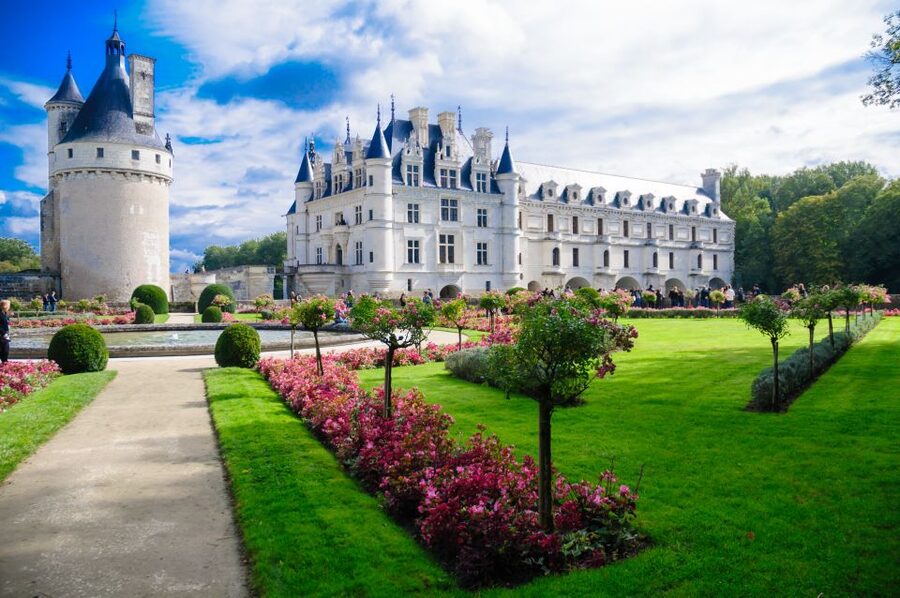 From Tours: Chenonceau and Chambord Castles Guided Tour - Is $247 a fair price?