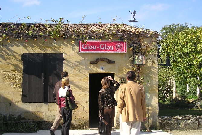 Full-day Saint-Emilion: Village, Undergrounds and Châteaux - Château Balestard La Tonnelle: from grapes to barrels