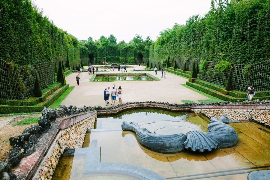 Gardens of Versailles Walking Tour & Palace Entry - The palace entry and what you see inside