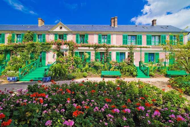 Giverny Monet's Home & Versailles Palace Day Trip from Paris - The coach ride to Giverny