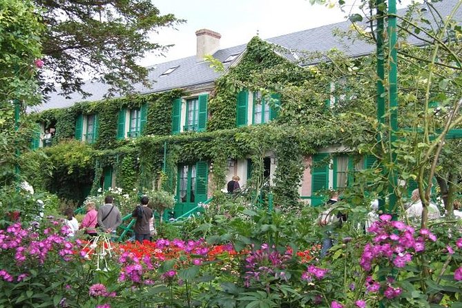 Giverny Small-Group Minivan with Hotel Pickup or Meeting Point - Why Giverny Deserves Half a Day