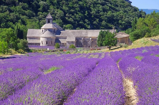 Gordes, Roussillon(+ Ochre Trail) & Fontaine de Vaucluse - Key points at a glance