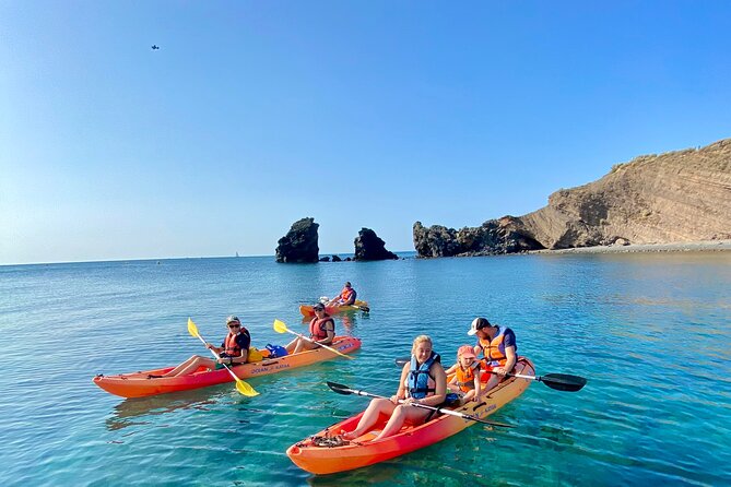 Guided sea kayak trip in Cap d’Agde - Nathan’s guiding style and the group size