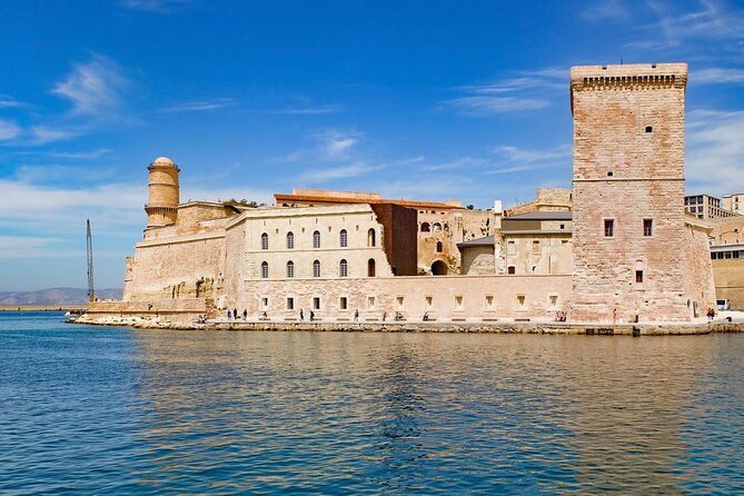 Guided Tour in Marseille: Vieux Port & Old City - Fort Saint-Jean and the best views of the walk