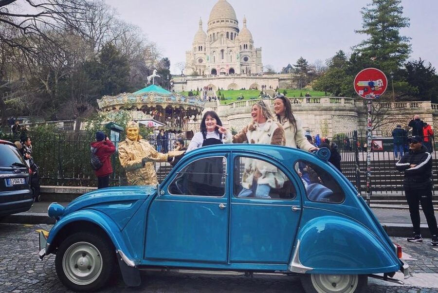 Guided Tour of Paris in Classic Convertible - Opera, royal squares, and luxury Paris