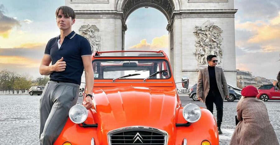 Guided Tour of Paris in Classic Convertible - Pickup begins the sightseeing with no wasted walk