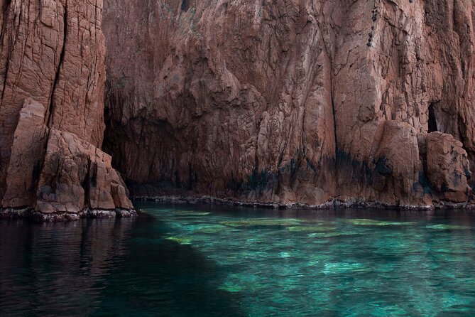 half-day excursion / snorkeling calanques de piana-capo rosso - Capo Rosso and the gate to the sea