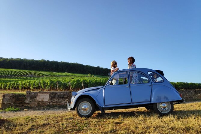 Half-day guided tour on the Burgundy wine Route in a classic car - What makes this Burgundy tour special