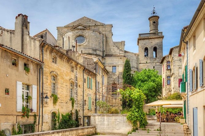 Half Day Pont-du-Gard, Uzès, Nîmes Tour from Avignon - What the guide can add to the day