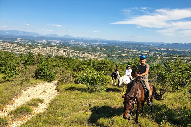 Horse ride in Haute Provence Luberon and Forcalquier - Key points to know before you book