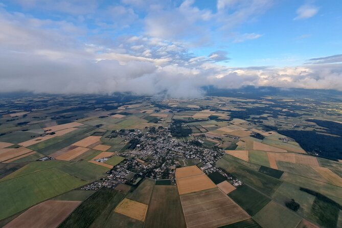 Hot air ballooning: Chambord, Blois, Chenonceau, Cheverny or Chaumont - What each possible castle area adds