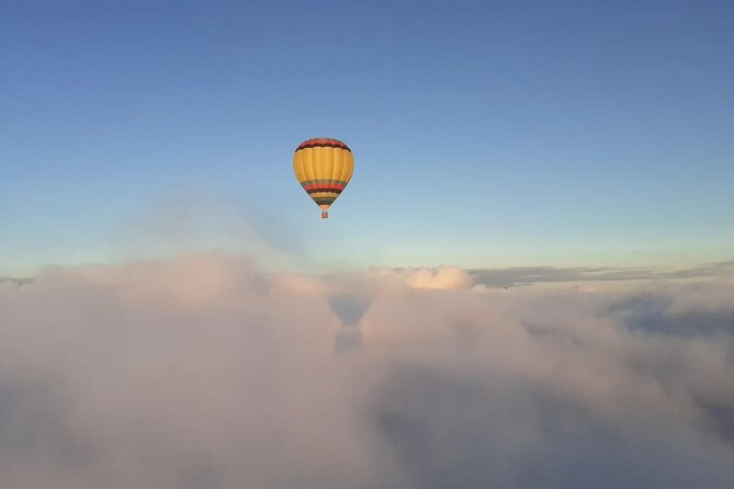 Hot air ballooning: Chambord, Blois, Chenonceau, Cheverny or Chaumont - Price, timing, and practical value