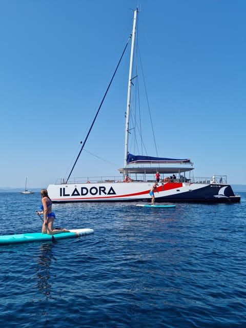 Hyères : Dreamy Morning - The Anchorage Between 10:45 and 11:45 AM