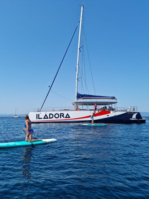 Hyères : Morning Discovery or Relaxing Afternoon cruise - Starting at Port de Hyères with Iladora
