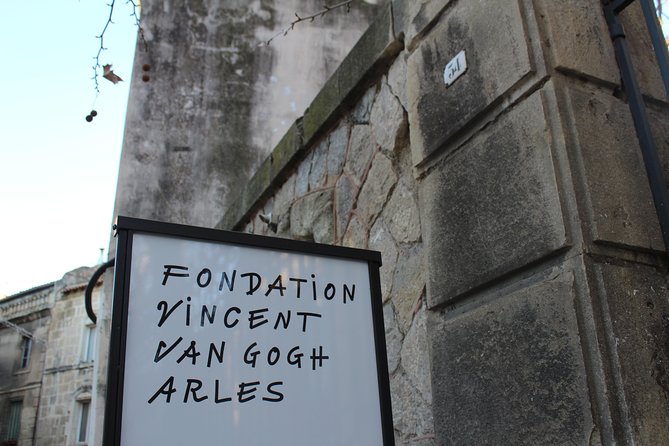 In the footsteps of Van Gogh in Provence from Avignon - What the guides add to the day