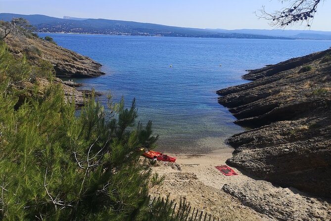 La Ciotat Private Kayak Rental in the Calanques National Park - Swimming near Plage de la Calanque du Grand Mugel