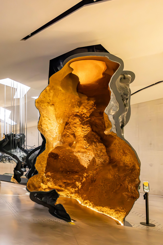 Lascaux IV: Full Replica Cave Experience Ticket - Why Lascaux still matters