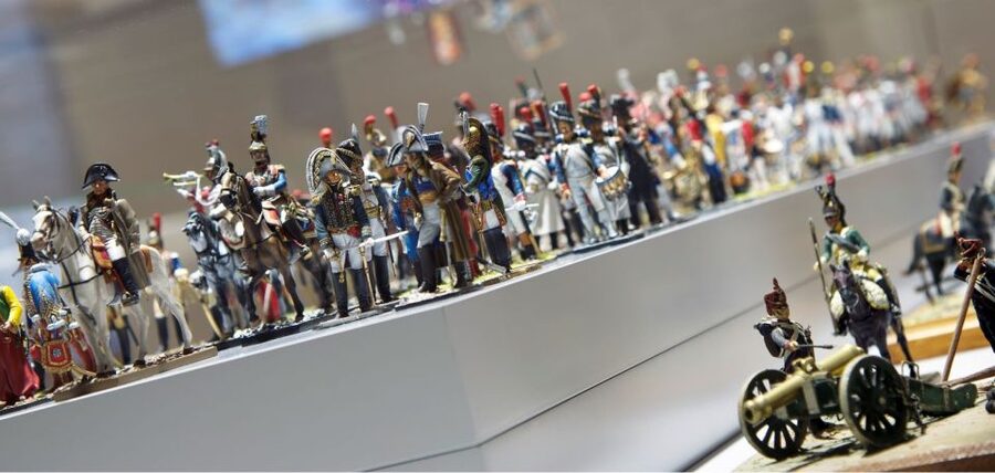 Les Invalides: Napoleon's Tomb & Army Museum Entry - Napoleon, battles, and the French military story