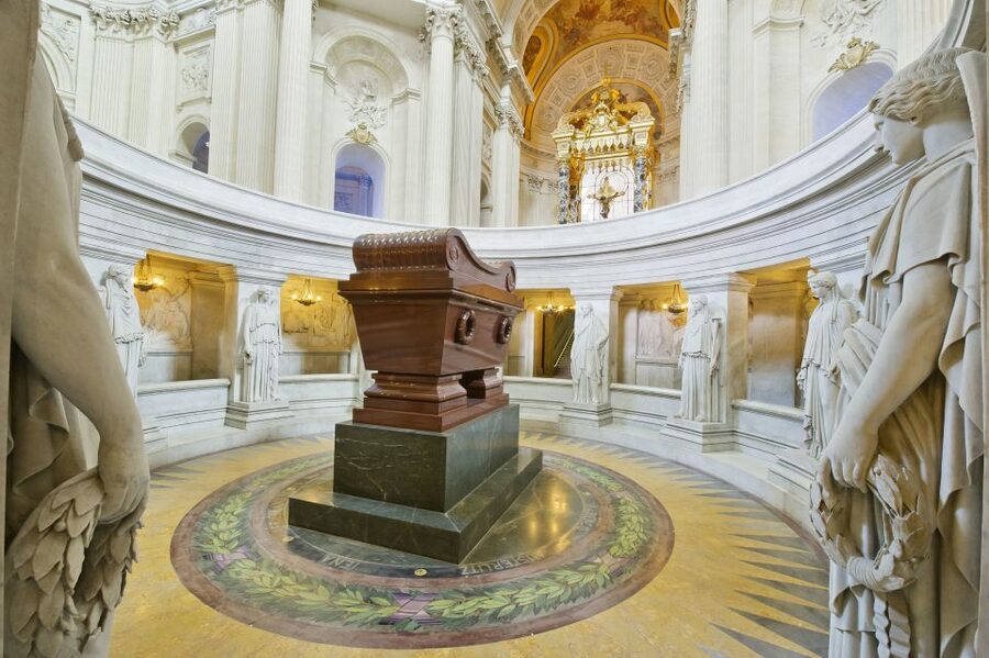 Les Invalides: Napoleon's Tomb & Army Museum Entry - Start beneath the golden dome