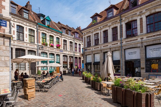 Lille Scavenger Hunt and City Highlights Walking Tour - Lille Scavenger Hunt at a Glance